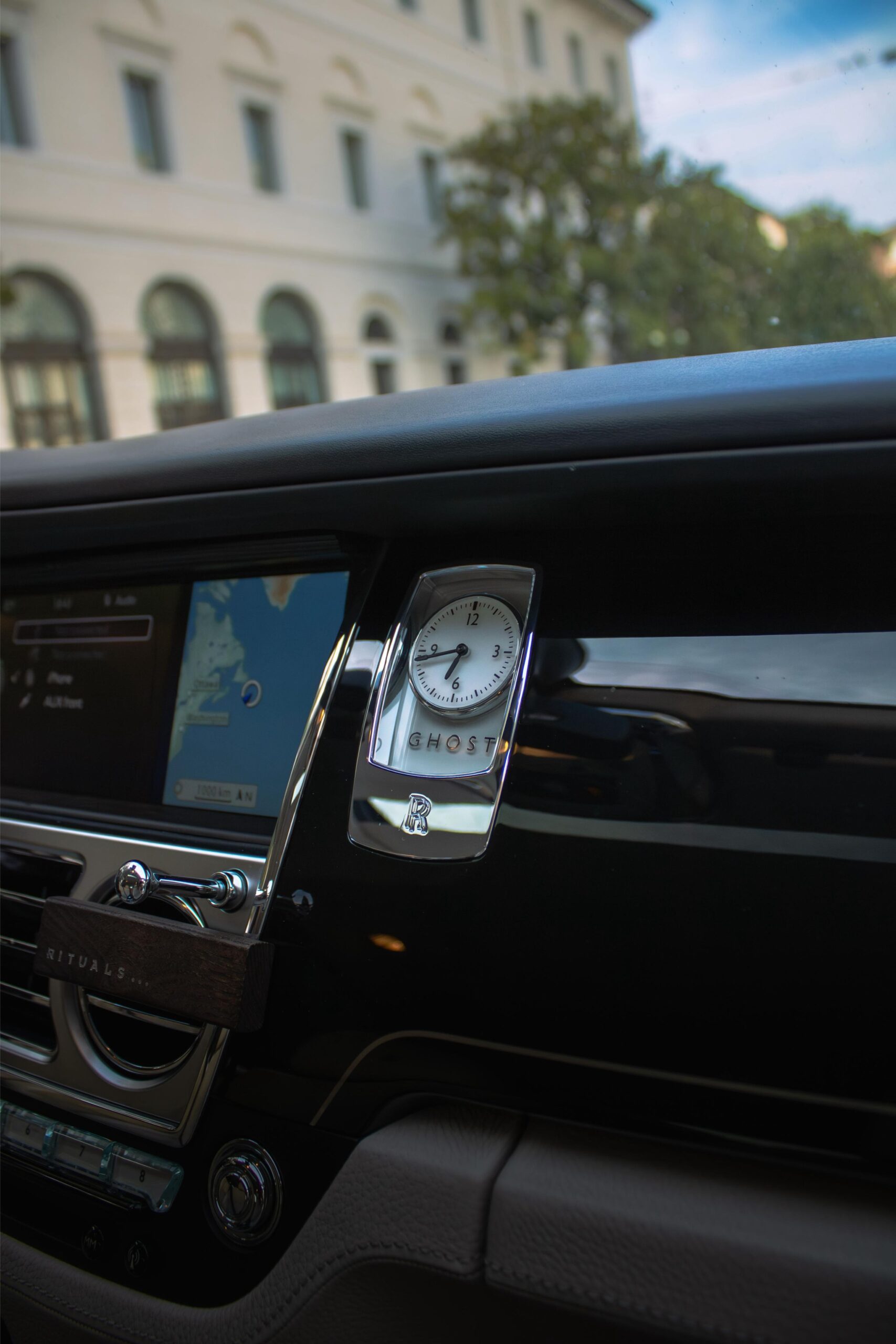 Rolls Royce Ghost 2012 570 HP + £2000 - Image 13